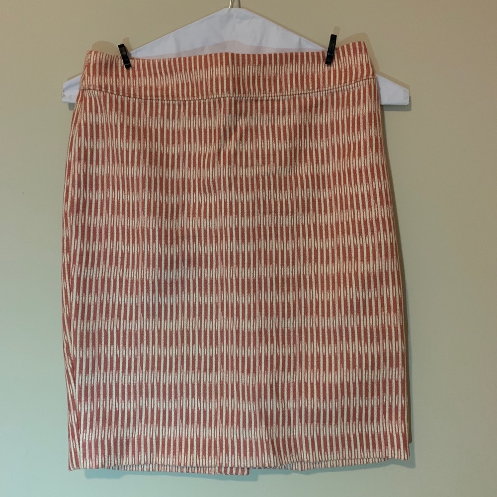 Ann Taylor LOFT Casual Pencil Skirt